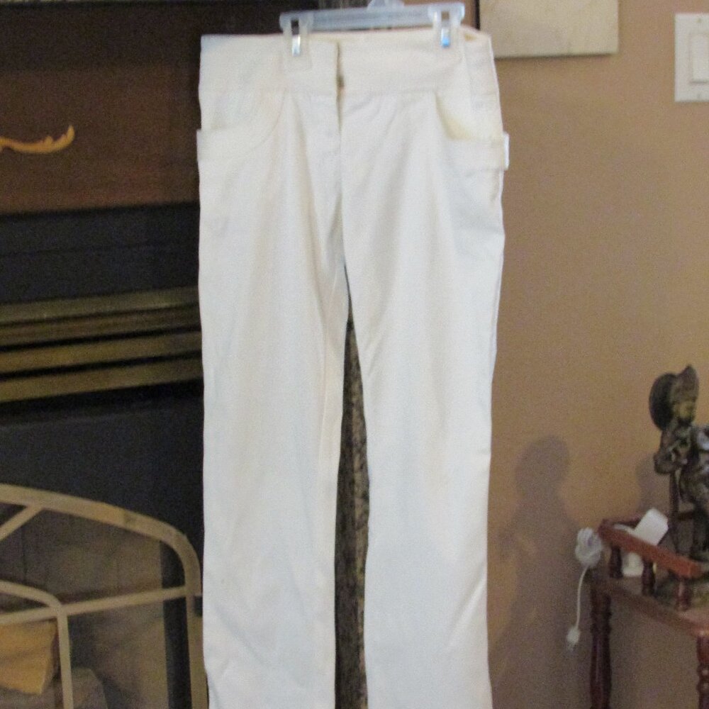 Woman's trousers